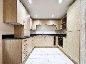 Photo 21- click for photo gallery